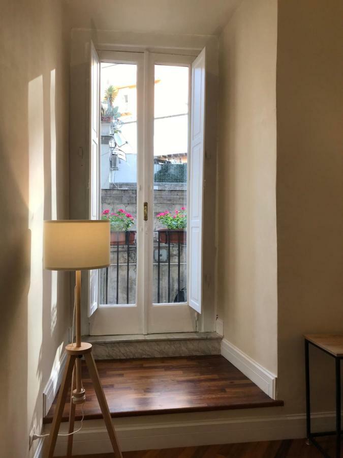 Palazzo Pignatelli Hotel Napoli Bagian luar foto